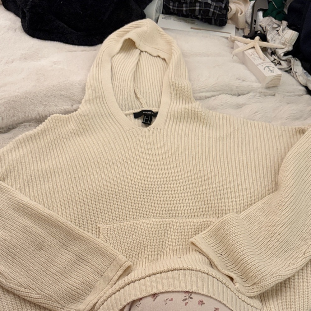 Forever 21 Off-White Knit Sweater